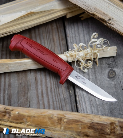 Morakniv-Basic-511-Knife-Red-Satin-12147-Sweden-BHQ-28113-kp-feather-stick-web.jpg